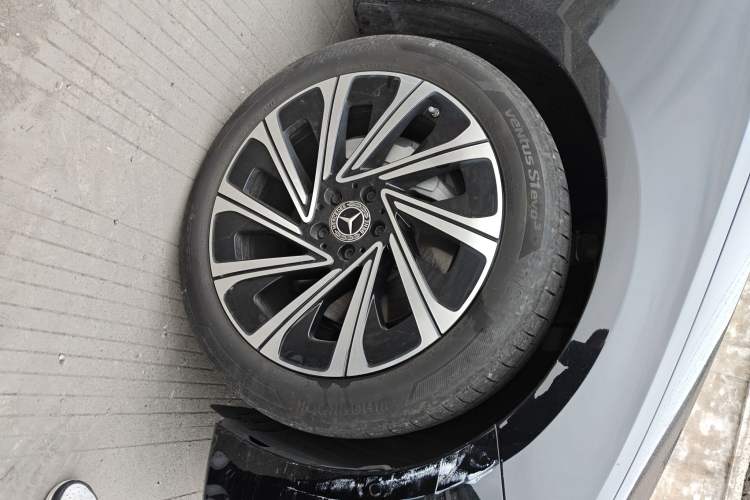 Used Mercedes-Benz E-Class 2024 Facelift E 300 L Luxury Edition