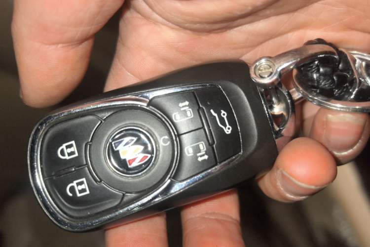 Used Buick GL8 2020 ES Land Cruiser 653T Luxury Model