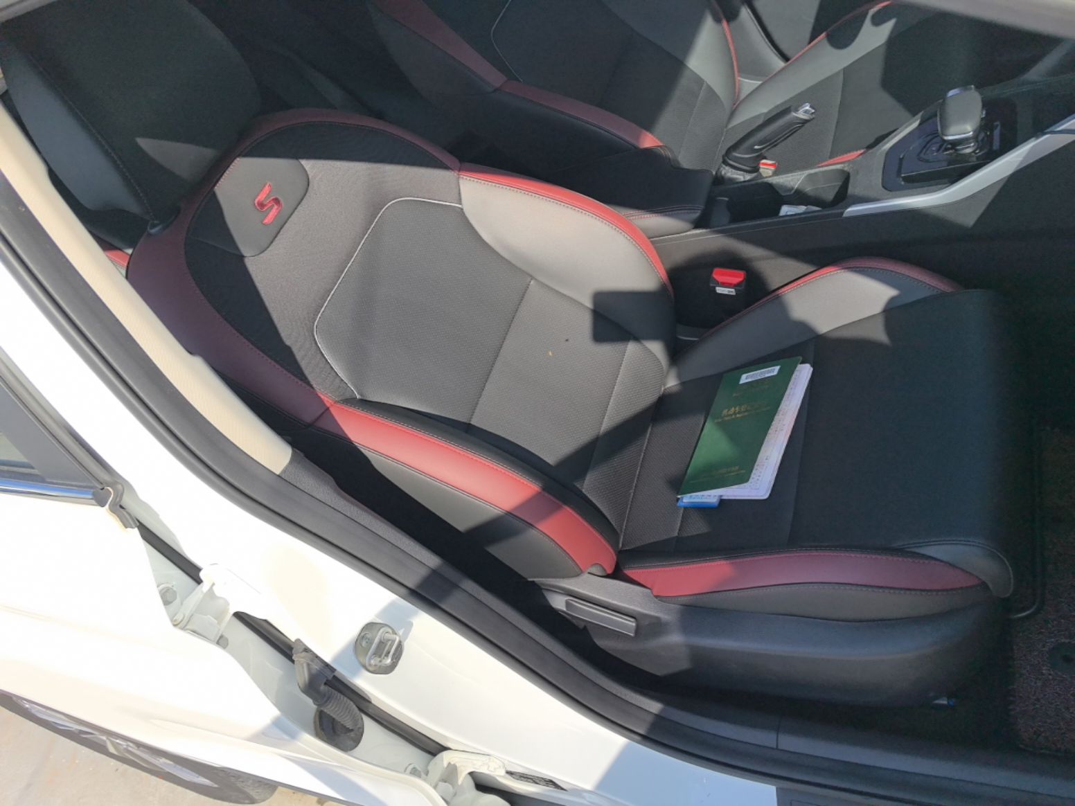 Geely Auto Coolray 2021 1.4T DCT Platinum Edition — снимка 19