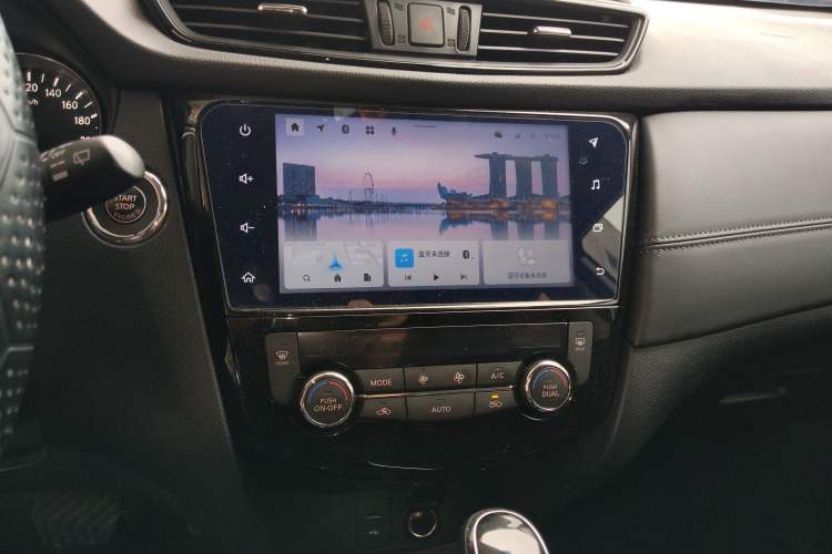 Used Nissan X-Trail 2022 Revised Version 2.0L Two-Wheel Drive Smart Connect Premium Edition