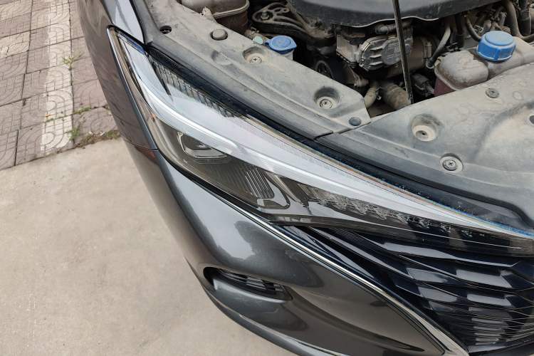 Used CHANGAN Eado 2021 PLUS Blue Whale NE 1.4T GDI DCT Prestige Model Right Front Headlight