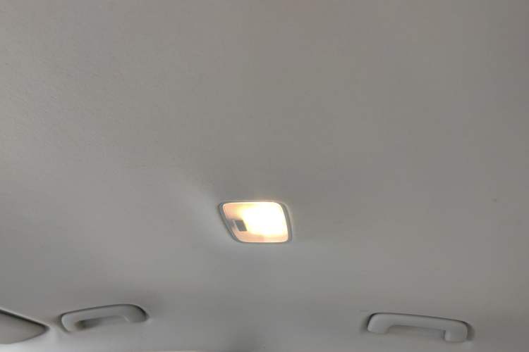 Used Hyundai Celesta 2018 1.6L Automatic GL Enjoyment Version China V Standard Headliner