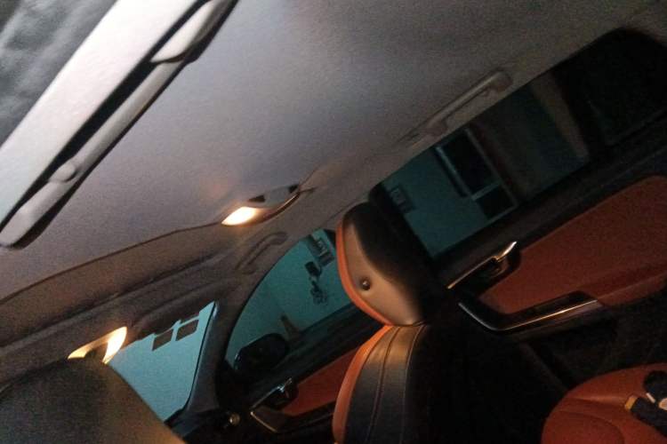 Used Volvo V60 2014 T5 Zhiya Edition