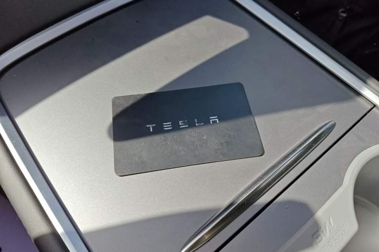 Used Tesla Model Y 2024 Rear-Wheel-Drive Version