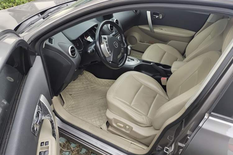 Used Nissan Qashqai 2012 2.0 XV LE CVT 2WD
