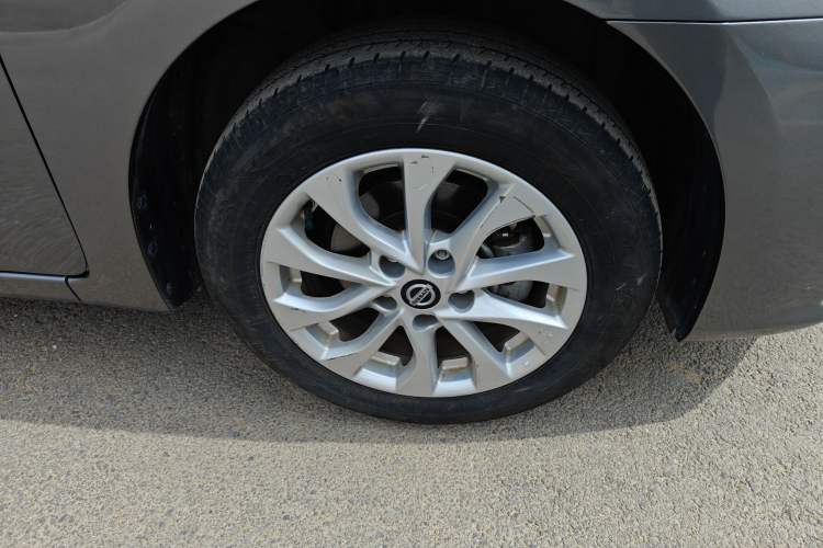 Used Nissan Sylphy 2022 Classic 1.6XE CVT Comfort Edition Right Front Wheel Hub