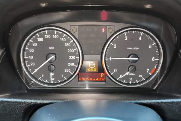 Used BMW X1 2013 sDrive18i Fashion Model Instrument Cluster