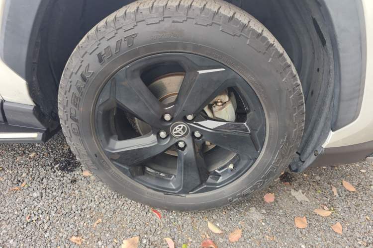 Used Toyota RAV4 2020 Dual-Engine 2.5L E-CVT 4x4 Elite PLUS Edition Exterior 1