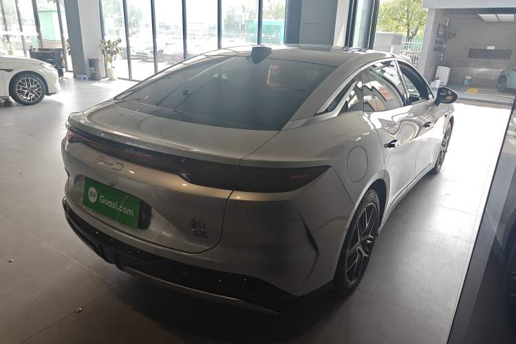 Used BYD Han L 2025 EV Four-Wheel Drive LiDAR Flagship Model