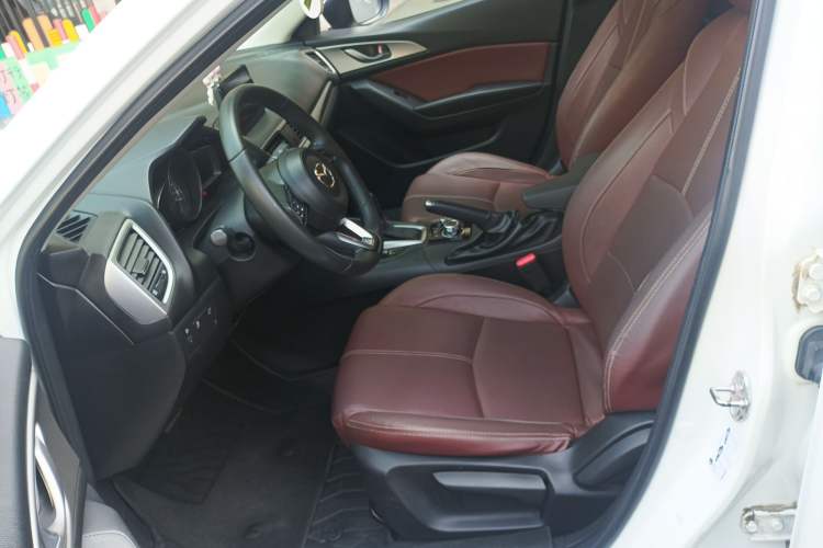 Used Mazda 3 Axela 2017 Hatchback 1.5L Automatic Comfort Model Emission Standard China V