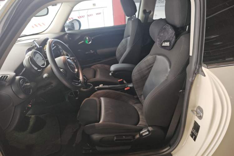 Used MINI 2018 1.5T COOPER Classic Edition