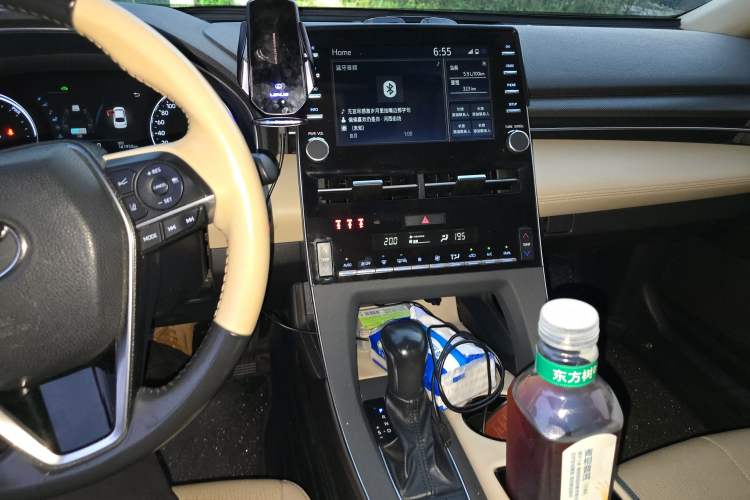 Used Toyota Avalon 2019 Dual-Engine 2.5L Luxury Edition China VI Standard