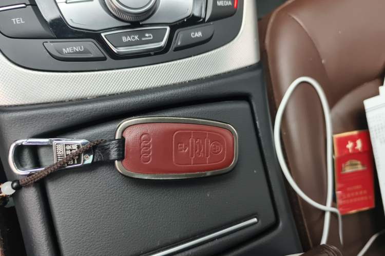 Used Audi A6L 2018 30th Anniversary Edition 45 TFSI quattro Sport model Vehicle Key