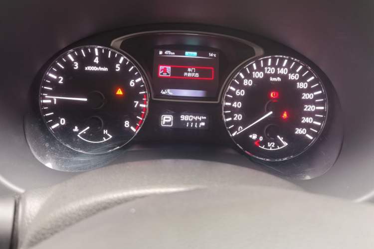 Used Nissan Teana 2016 2.0L XL-Upper Smart Edition Odometer Close Up