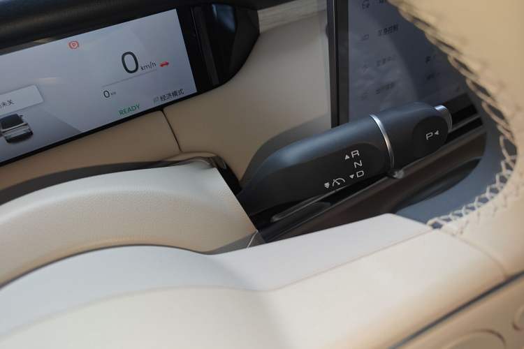 Used Wuling Bingo S 2025 Model 325km Deluxe Edition