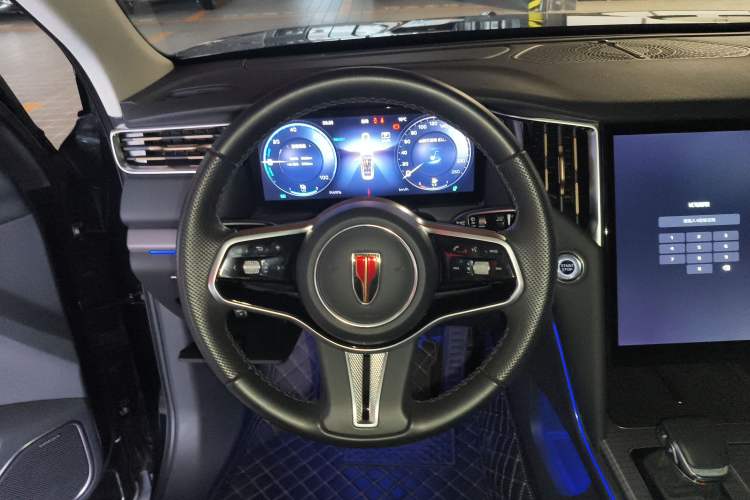 Used Hongqi HS7 PHEV 2024 2.0T PHEV Four-Wheel Drive Flagship Edition 6 Seats