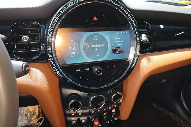 Used MINI MINI 2023 Revised 1.5T COOPER CABRIO Artist
