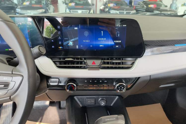 Used Chevrolet Monza 2024 1.5L Dual-Clutch Enjoyment Edition Audio And AC Panel