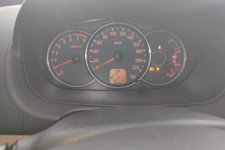 Used Mitsubishi Pajero Sport 2013 3.0L Automatic Two-Wheel Drive Luxury Edition Instrument Cluster