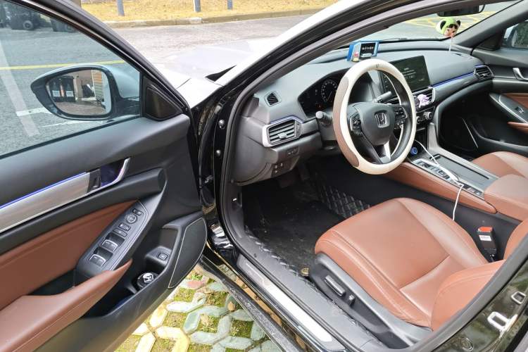 Used Honda Inspire 2022 Lingpai Hybrid 2.0L Pure Elegant Edition
