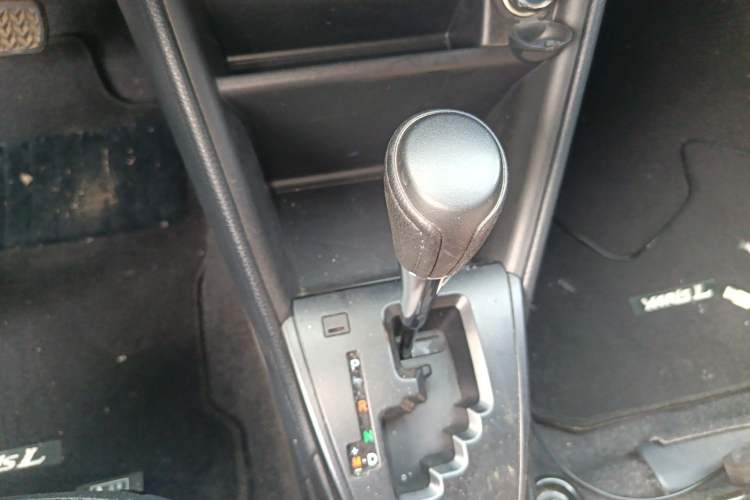 Used Toyota YARiS L Zhi Xuan 2022 X-Trail 1.5L CVT Leading PLUS Edition Gear Lever
