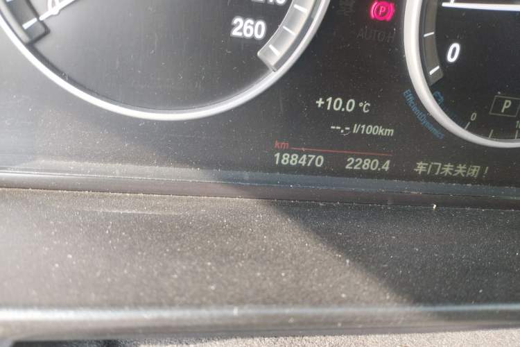 Used BMW 5 Series 2014 525Li Luxury Design Package
