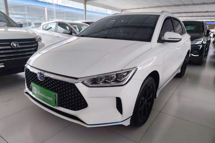 Used BYD e2 2019 Standard Range Model – Smart & Comfortable Version