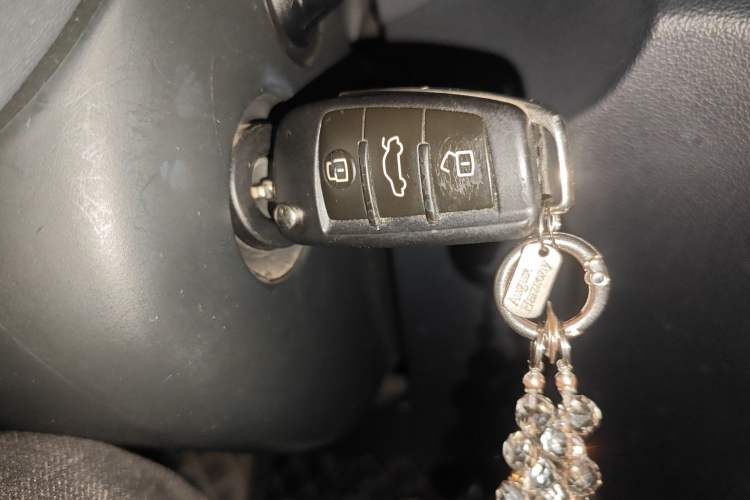 Used Audi Q3 2017 30 TFSI Fashion Model Vehicle Key