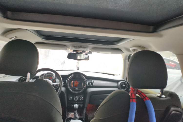 Used MINI 2016 1.5T COOPER Headliner