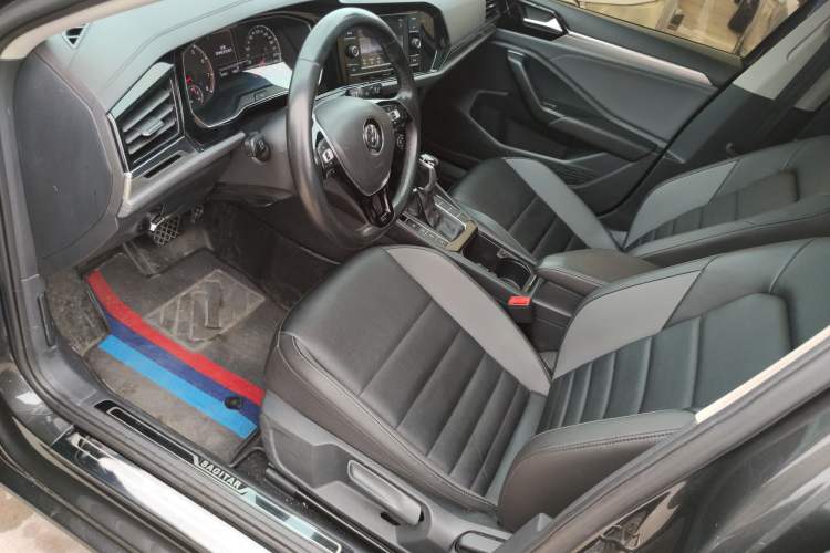 Used Volkswagen Sagitar 2020 280TSI DSG Comfort Version China VI Standard Left Front Seat