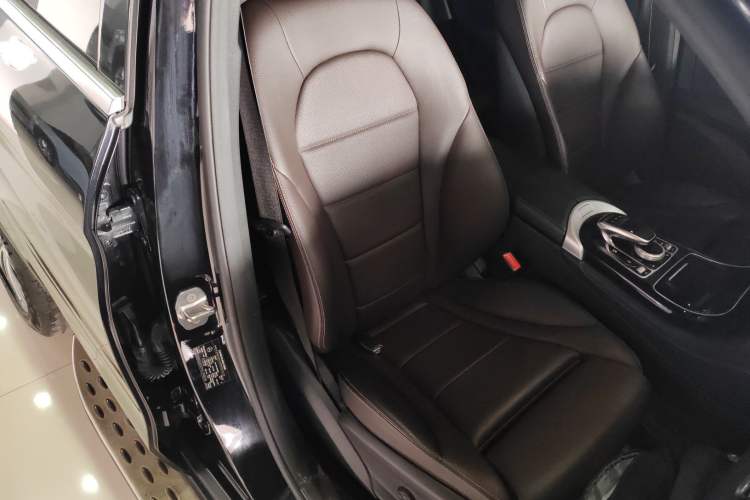 Used Mercedes-Benz GLC 2017 GLC 200 4MATIC
