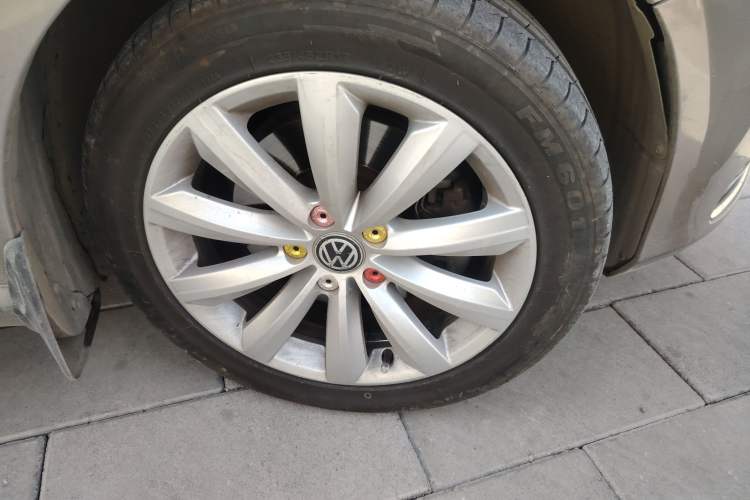 Used Volkswagen Magotan 2012 Travel Edition 2.0 TSI Luxury Version
