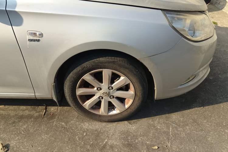 Used Baojun 630 2011 1.5L manual Comfort trim level
