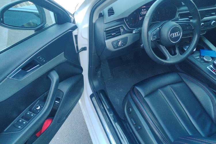 Used Audi A4L 2019 40 TFSI Ambition China VI