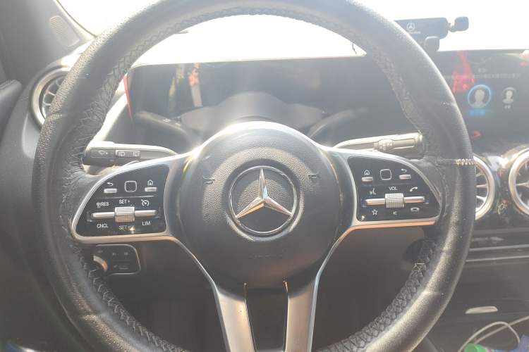 Used Mercedes-Benz GLA 2020 GLA 200 Steering Wheel