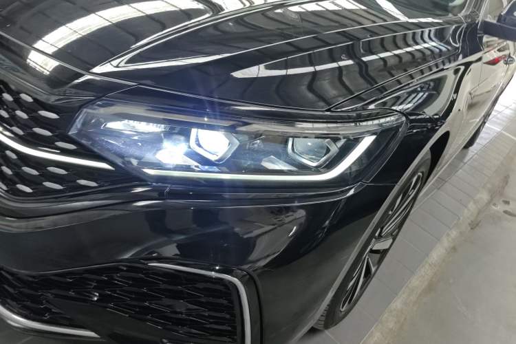 Used Volkswagen Passat 2022 330TSI Starry Luxury Edition