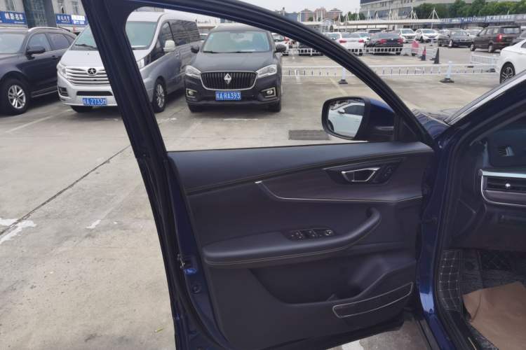 Used Chery Tiggo 8 2019 1.6 TGDI Automatic Luxury Model