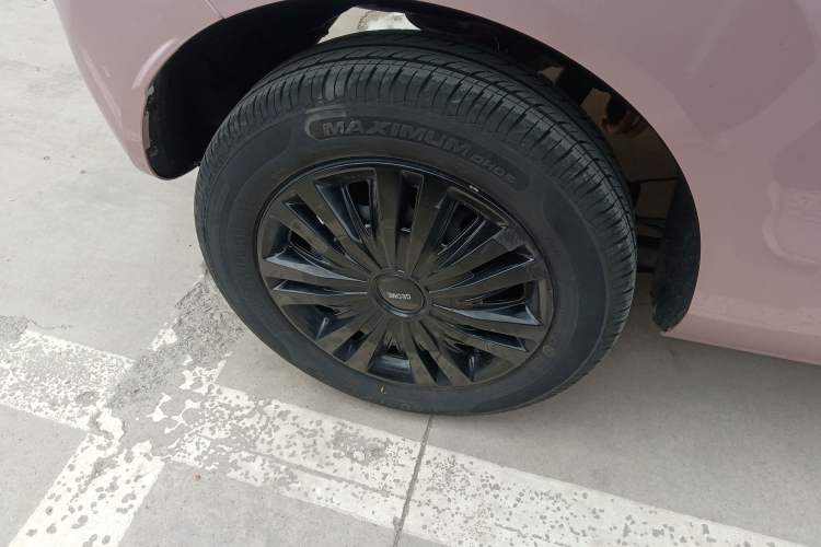 Used Geely Galaxy Panda 2023 Panda Mini 200km Endurance Bear Right Rear Wheel Hub