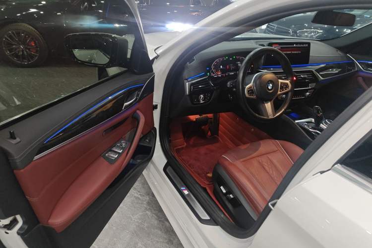 Used BMW 5 Series 2022 Restyled 525Li M Sport Package