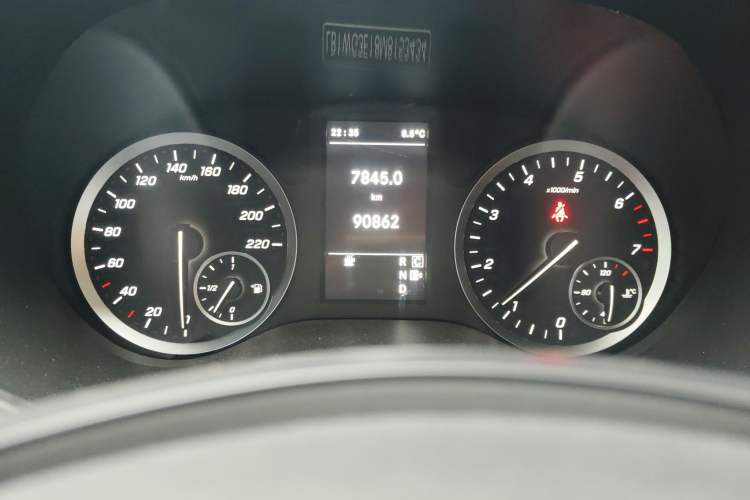 Used Mercedes-Benz Vito 2021 2.0T Elite Version 7 Seats