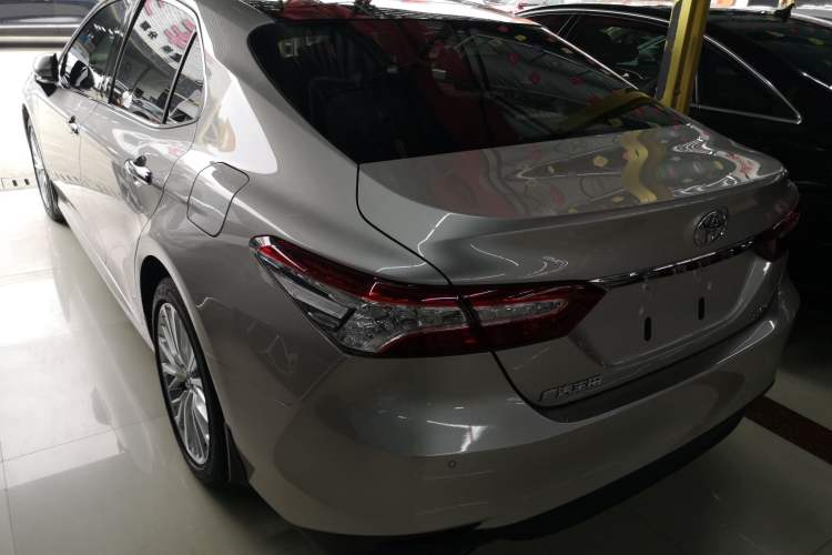 Used Toyota Camry 2019 2.5G Luxury Edition China VI Standard
