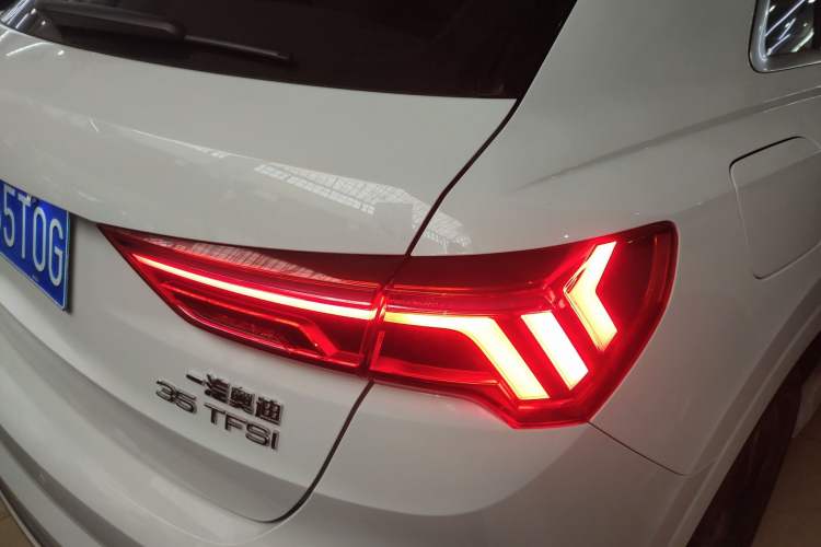 Used Audi Q3 2022 35 TFSI Fashion Dynamic Model
