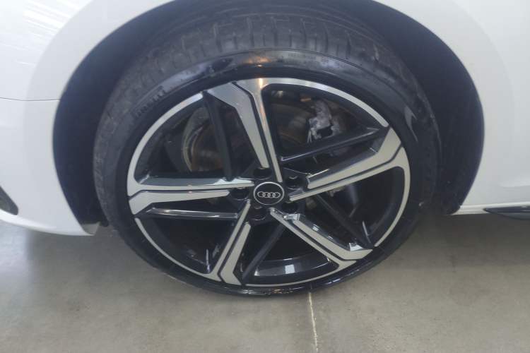 Used Audi A4L 2024 40 TFSI Luxury Dynamic Edition