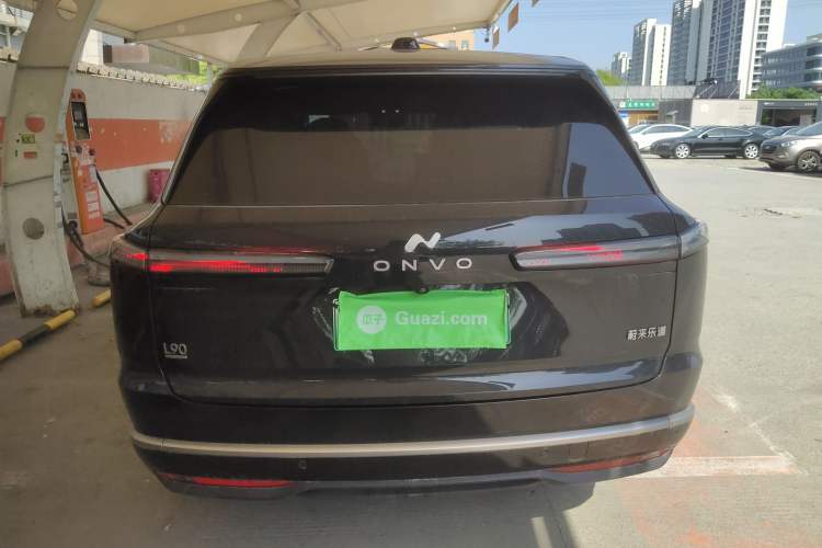 Used ONVO Luxeed L90 2025 Model—Max Six-Seater Version
