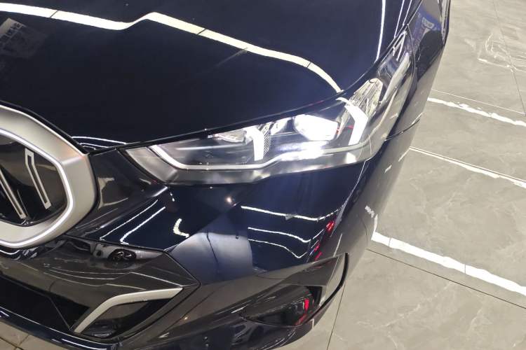 Used BMW 5 Series 2024 525Li M Sport Package Left Front Headlight