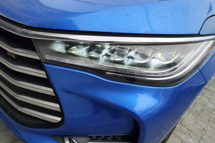 Used BYD Song MAX 2017 1.5T Automatic Smart Connect Elite 7-Seater
