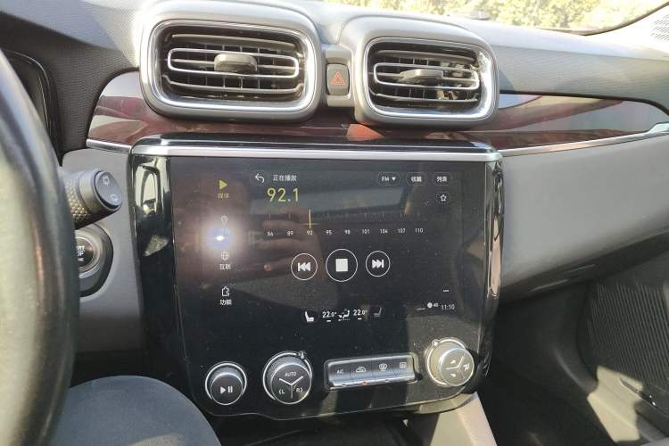 Used Lynk & Co 02 2019 High-Energy Edition 2.0T Automatic Two-Wheel Drive Zhaoban Model China VI Standard Audio And AC Panel