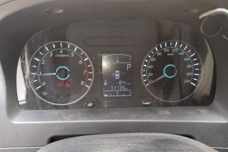 Used FORTHING Joyear XV 2015 1.6L CVT Luxury Model
