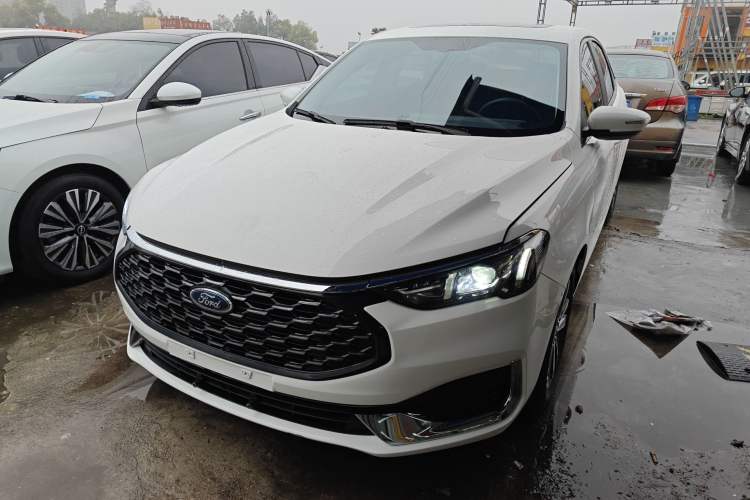 Used Ford Escort 2021 1.5L Automatic Diamond Edition