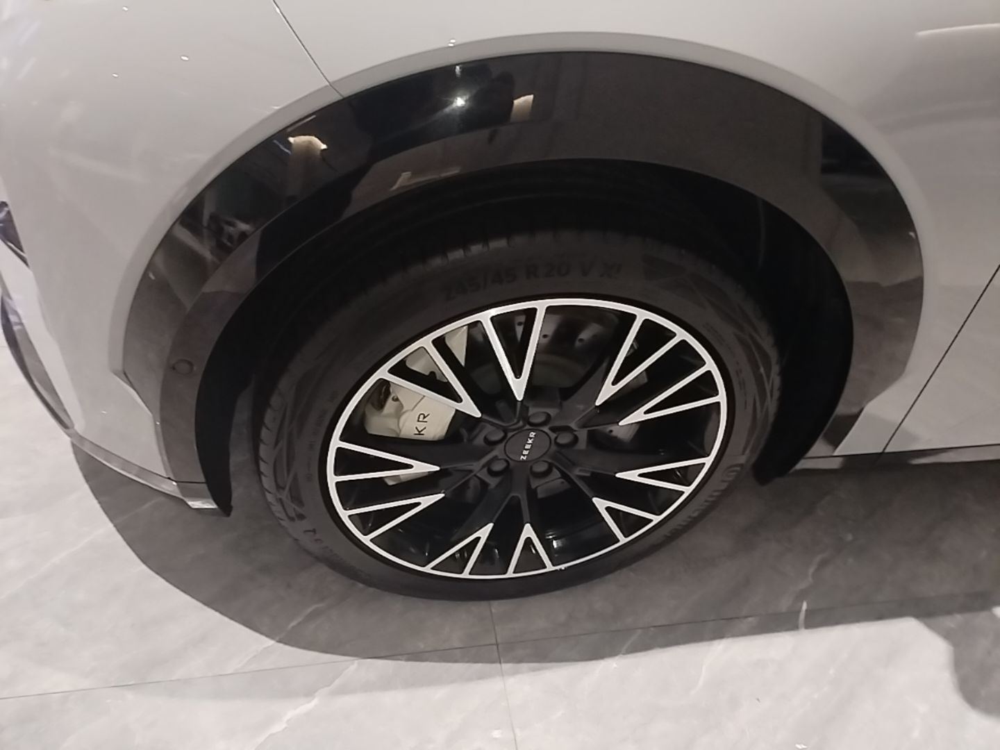 Zeekr X 2023 Four-Wheel Drive YOU Edition 4 Seats — снимка 10